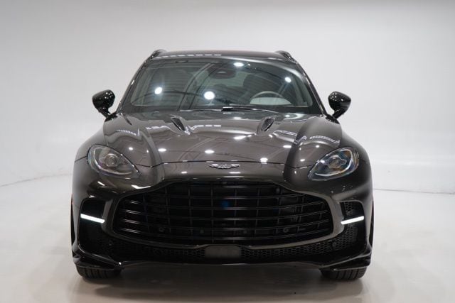 aston martin dbx 2025 SD7VUJDW6STV13236 image aston martin dbx 2025 SD7VUJDW6STV13236 image